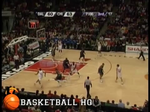 シカゴ ブルズ ループを伴うバックドアプレー バスケットボールジャンプ ジャパンライム株式会社